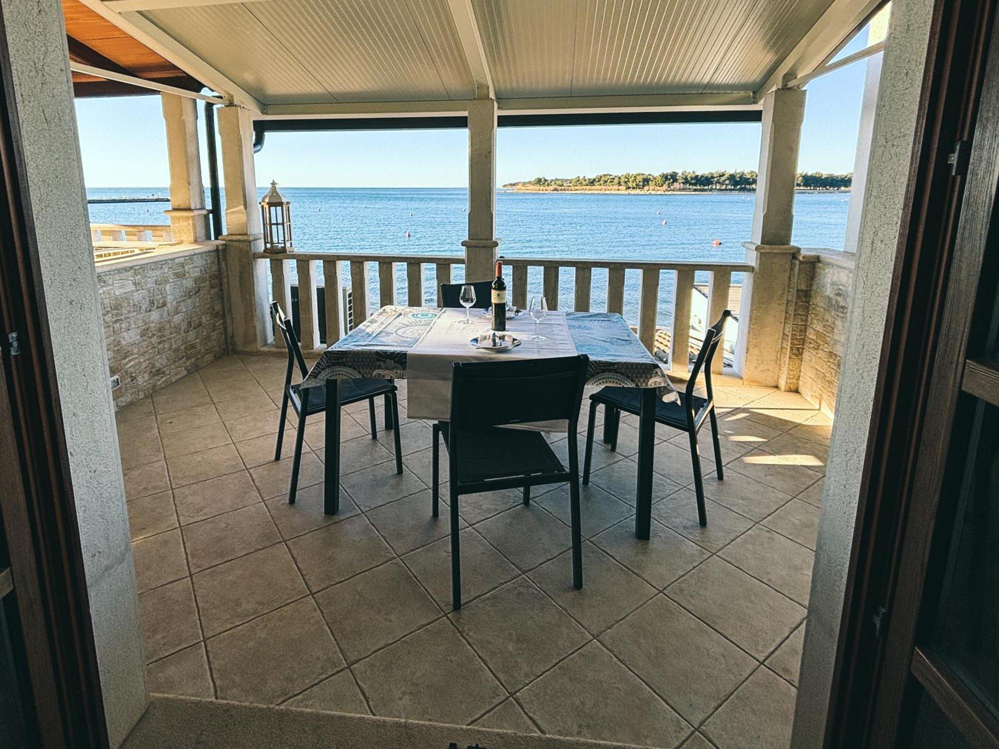 City Center Coastal Escape - Apartments With Sea View Or Cozy Room Novigrad (Istria) Exterior foto
