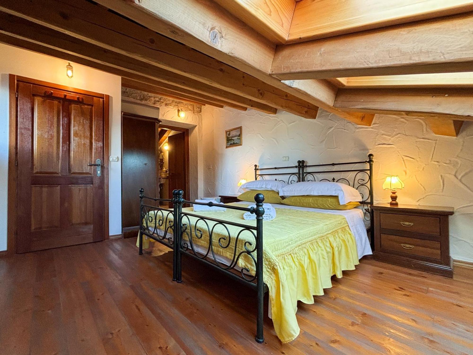 City Center Coastal Escape - Apartments With Sea View Or Cozy Room Novigrad (Istria) Exterior foto